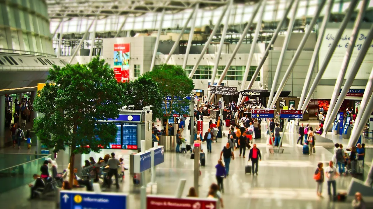 DEN Airport Terminal Concourse B Map