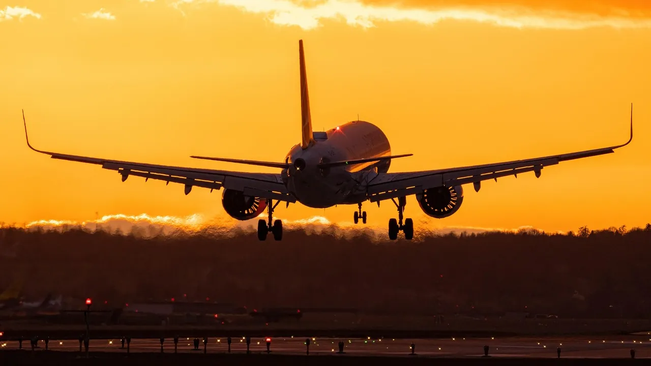 Philadelphia airport arrivals