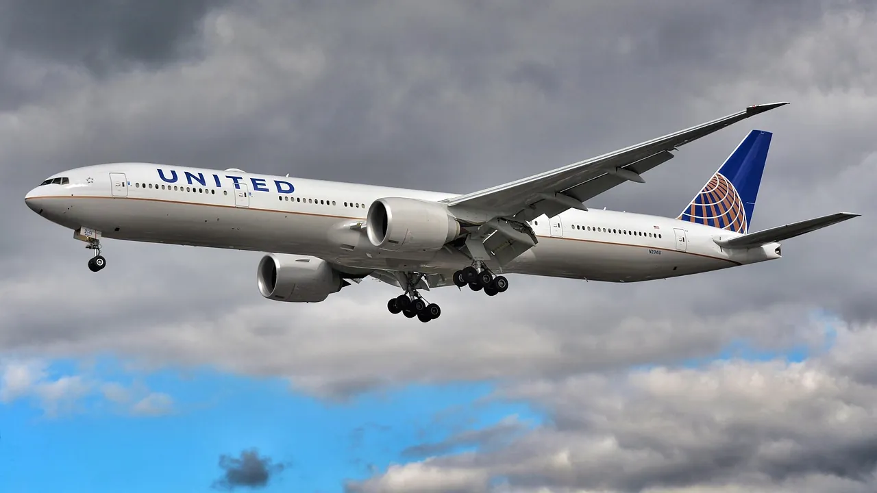 United Airlines Lounges at Newark Airport