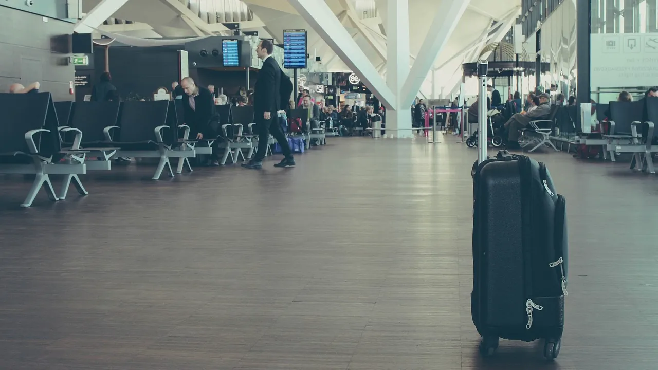 Orlando Airport Baggage Claim at Terminals